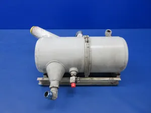 Bell 47J-2 Helicopter Engine Oil Tank P/N 47-672-013-1 (1124-2036)